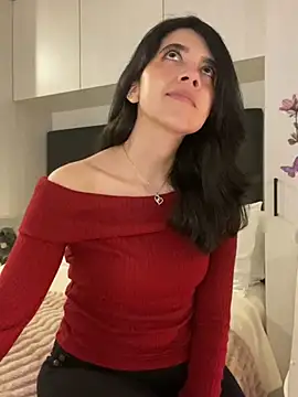 saori 10 online show from January 3, 11:35 am