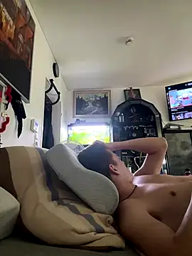 Toyjungee online show from November 5, 10:40 am