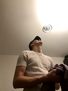 Toyjungee online show from September 25, 1:06 pm