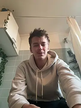 Toyjungee online show from March 8, 5:05 pm