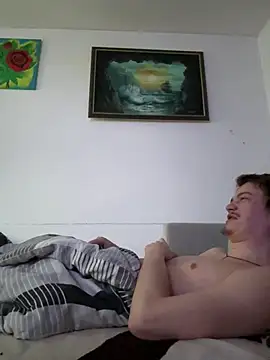 Toyjungee online show from May 17, 5:40 am