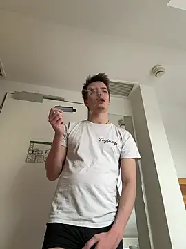 Toyjungee online show from February 19, 8:55 am