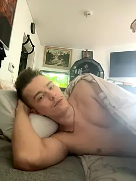 Toyjungee online show from September 17, 11:01 am