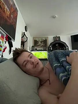 Toyjungee online show from March 30, 7:43 am