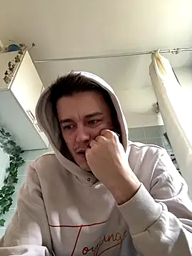 Toyjungee online show from October 18, 9:11 am