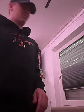 Toyjungee online show from February 22, 7:56 am