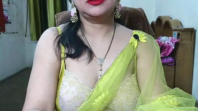 Cute Mahi22 online show from May 14, 6:10 am