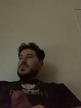 guaposexyh0t online show from December 7, 2:52 pm