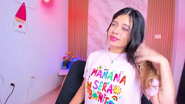 Snapshot of Megan_blue7 chatting on March 15, 4:54 pm Megan blue7 online show from March 15, 4:54 pm