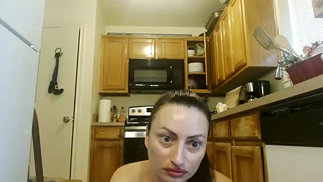 Snapshot of DiamondMonroeXo chatting on October 17, 5:15 pm DiamondMonroeXo online show from October 17, 5:15 pm