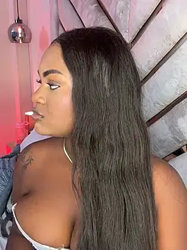 Noa Adams online show from February 22, 4:37 am