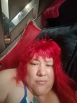 Snapshot of Nastymomslave chatting on June 24, 10:40 pm Nastymomslave online show from June 24, 10:40 pm