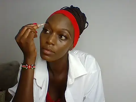 Snapshot of tashwaa chatting on May 13, 4:36 pm tashwaa online show from May 13, 4:36 pm