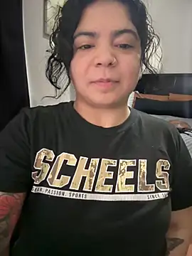kimmiakiss22 online show from September 14, 8:09 pm