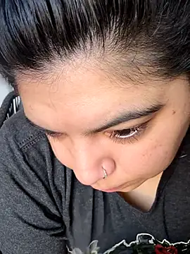 kimmiakiss22 online show from March 25, 9:03 pm