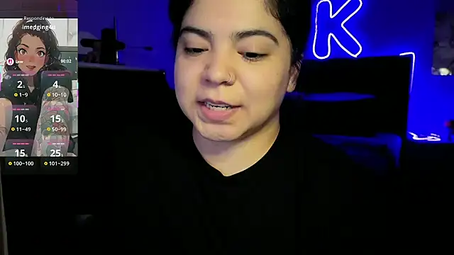 kimmiakiss22 online show from May 25, 2:22 am