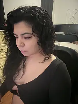 kimmiakiss22 online show from February 4, 9:54 pm