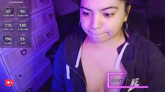 kimmiakiss22 online show from March 14, 3:34 am