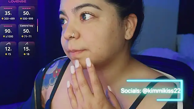 kimmiakiss22 online show from September 27, 12:39 am
