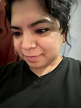 kimmiakiss22 online show from November 20, 9:15 pm