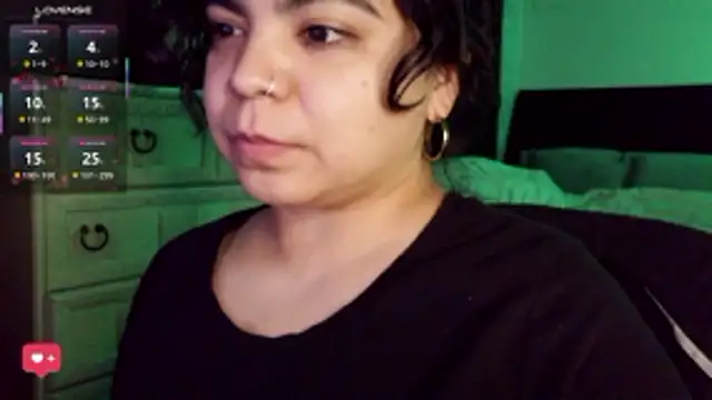 kimmiakiss22 online show from January 12, 7:48 am