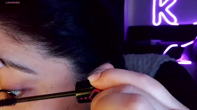 kimmiakiss22 online show from February 5, 7:21 pm