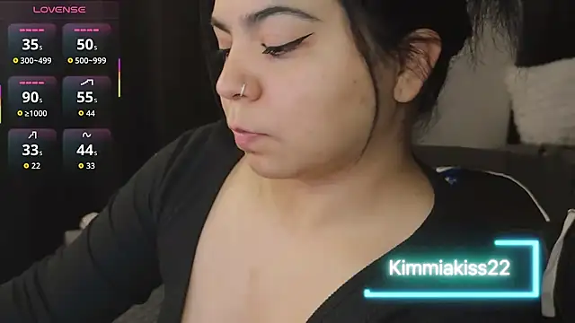 kimmiakiss22 online show from September 19, 11:53 pm