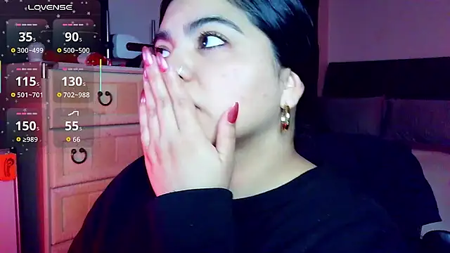 kimmiakiss22 online show from December 21, 1:19 am