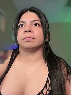 kimmiakiss22 online show from March 20, 1:46 am