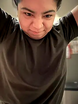 kimmiakiss22 online show from November 7, 6:23 pm