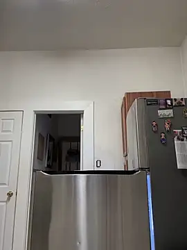 kimmiakiss22 online show from November 24, 9:15 pm