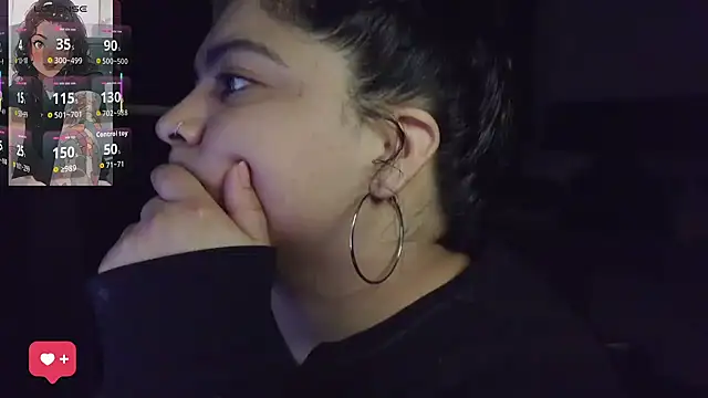 kimmiakiss22 online show from April 18, 2:36 am