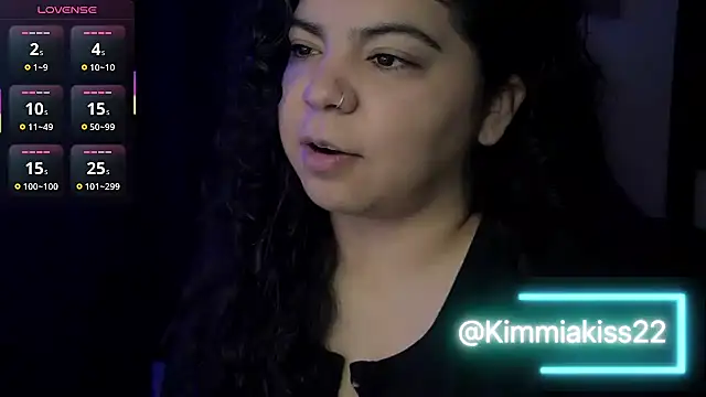 kimmiakiss22 online show from October 14, 6:08 pm
