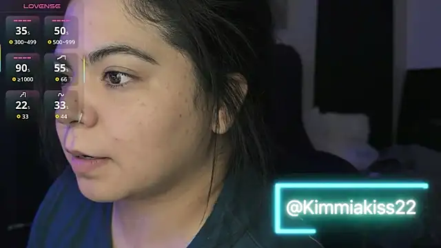 kimmiakiss22 online show from October 18, 12:45 am