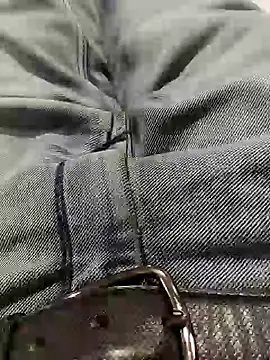 Snapshot of orgasmic_boy chatting on December 22, 3:44 pm orgasmic boy online show from December 22, 3:44 pm