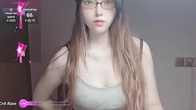 Snapshot of VaerySaenz chatting on November 12, 9:24 am VaerySaenz online show from November 12, 9:24 am