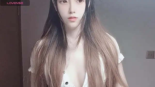 Snapshot of VaerySaenz chatting on November 11, 3:07 pm VaerySaenz online show from November 11, 3:07 pm