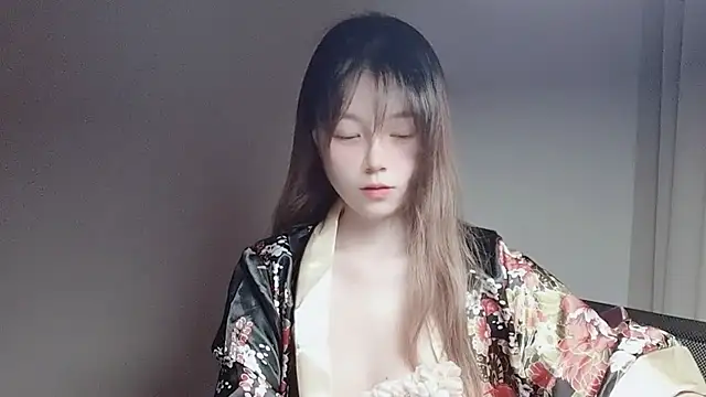 Snapshot of VaerySaenz chatting on March 13, 11:19 am VaerySaenz online show from March 13, 11:19 am