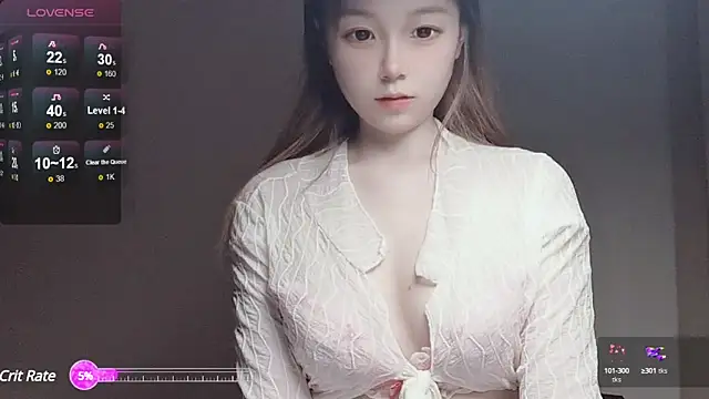 Snapshot of VaerySaenz chatting on March 16, 11:27 am VaerySaenz online show from March 16, 11:27 am