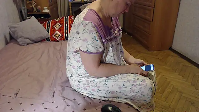 zarinafonliberman online show from February 19, 5:48 am