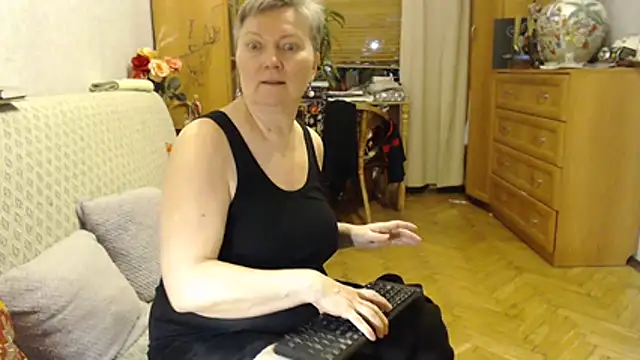 zarinafonliberman online show from March 17, 4:32 pm