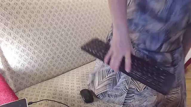 zarinafonliberman online show from November 30, 2:40 pm