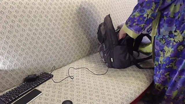 zarinafonliberman online show from October 5, 3:58 pm