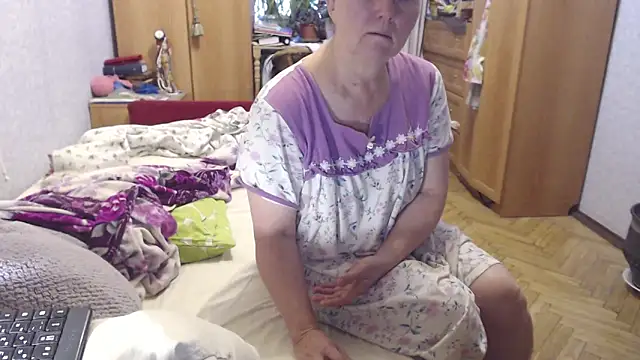 zarinafonliberman online show from October 16, 5:49 am