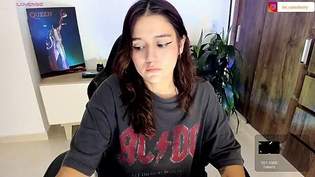 samantha cherry online show from September 25, 1:06 pm