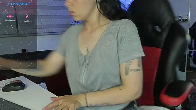 natasha logan  online show from February 28, 4:12 am