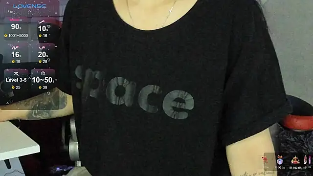 natasha logan  online show from February 13, 4:01 am