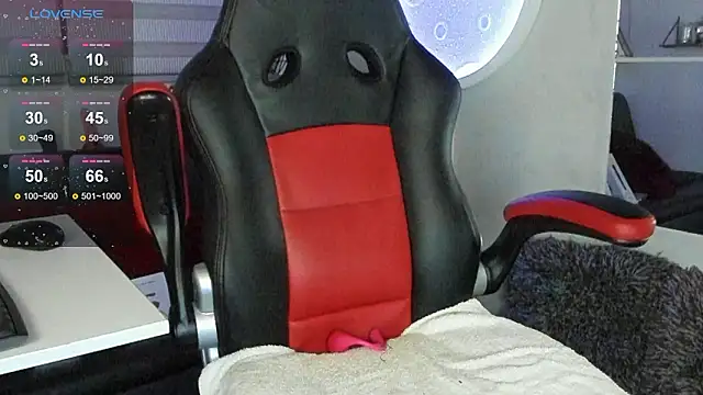 natasha logan  online show from March 6, 4:07 am