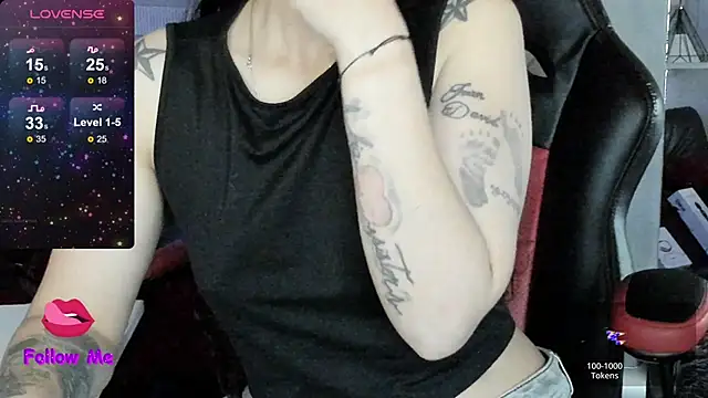 natasha logan  online show from March 15, 4:08 am