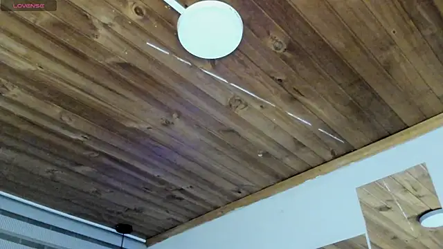 Snapshot of natasha_logan_ chatting on September 21, 4:06 am natasha logan online show from September 21, 4:06 am